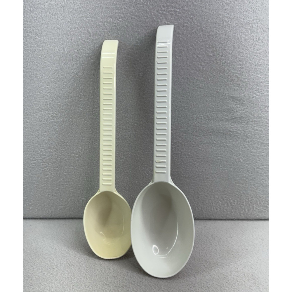Weight Watchers Measuring Spoons 1 Cup 1/2 Cup Portion Control Kitchen Set